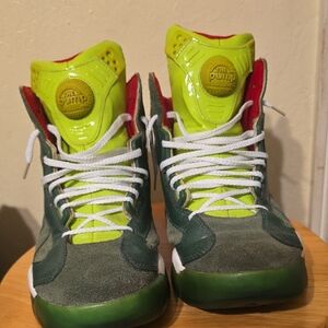 🎄Shaq Attaq🎄 "Ghost Of Christmas Present"